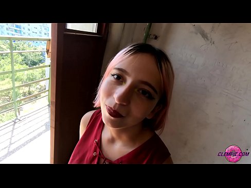 ❤️ Studentin saugt einen Fremden im Outback - Sperma auf seinem Gesicht ️❌ Porno fb bei de.assistirhentai.ru